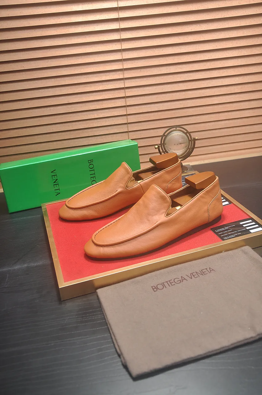 Men's shoes 💰460💶 [Botteg Venetta (BV)] (wallet shoes) exclusive new model official website new model The upper is made of high-quality top calfskin. Delicate feel and flowing luxurious texture. Tailored for refined men to create a noble aura. Delicate and regular Mark hand stitching. Smooth lines. Full sheepskin lining, comfortable to wash sweat. 38-44